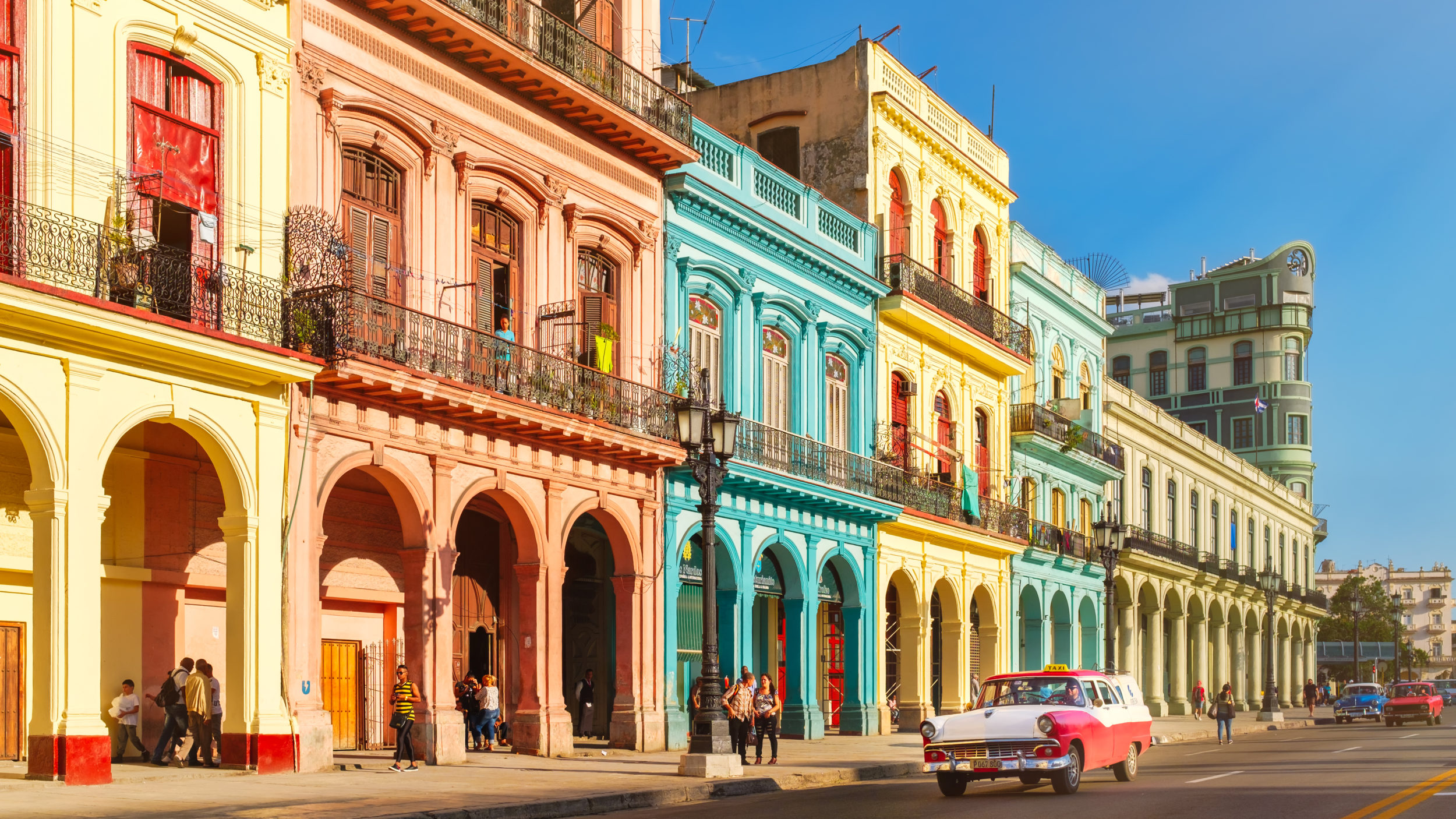 Las remesas en Cuba, ¿Ayuda individual o negocio colectivo?